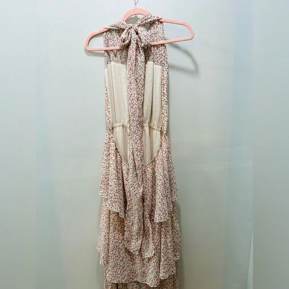 Aakaa Floral Tiered Open Back Dress. Size Medium - Picture 4 of 6